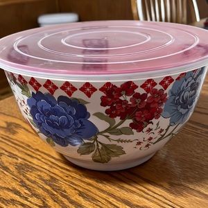 Pioneer Woman mixing bowl